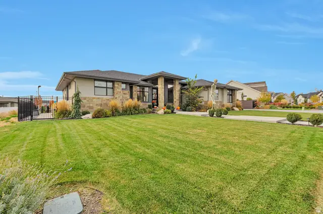 15 N Morning Mist Ln, Kaysville, UT 84037 - #2