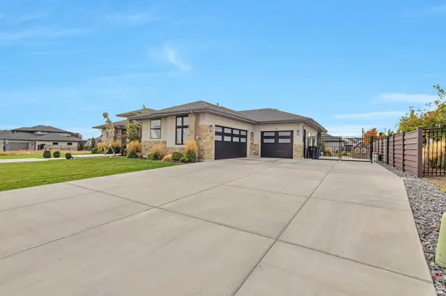 15 N Morning Mist Ln, Kaysville, UT 84037 - #3
