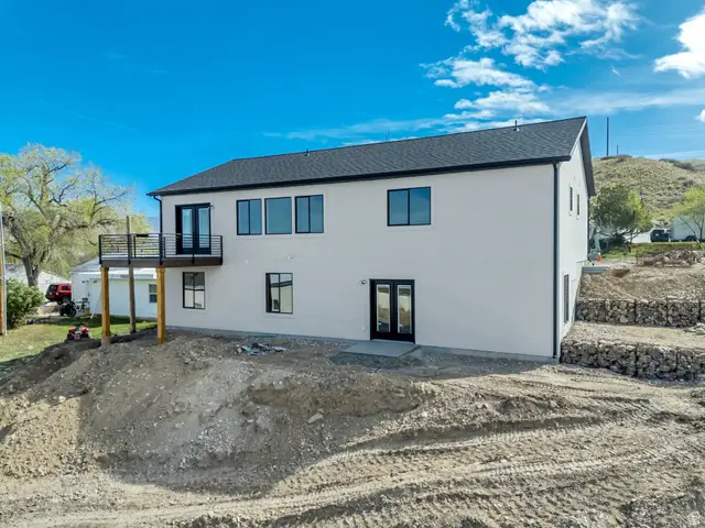598 Canyon Rd, Tooele, UT 84074 - #3