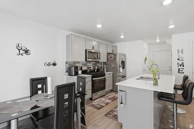 3801 S Bald Knoll Dr #1460, Magna, UT 84044 - #3