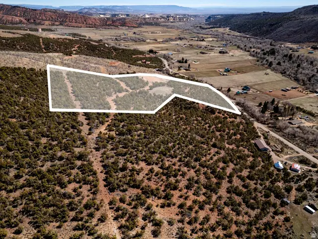 8094 Red Cloud Loop W, Vernal, UT 84078 - #2