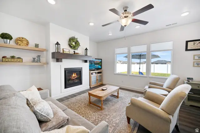 1361 W 3410 S, Nibley, UT 84321 - #3