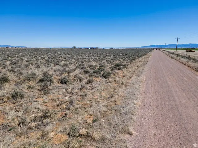 948 W 2600 N #76, Beryl Junction, UT 84714 - #3