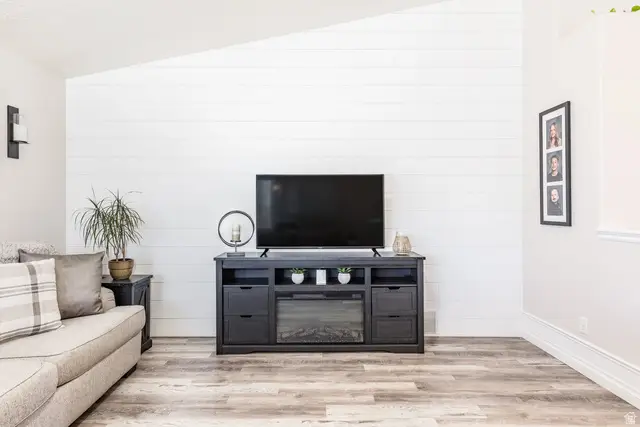 6627 W Valley Oak Dr S, West Jordan, UT 84081 - #3