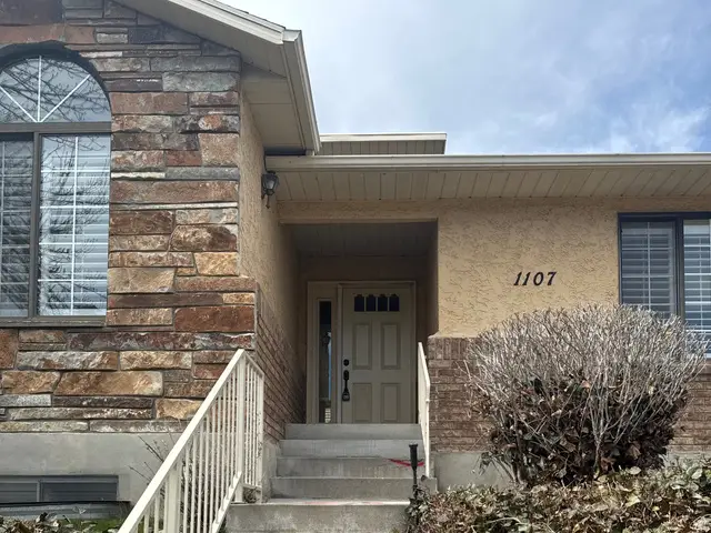 1107 E Brigadoon Ct, Holladay, UT 84117 - #3
