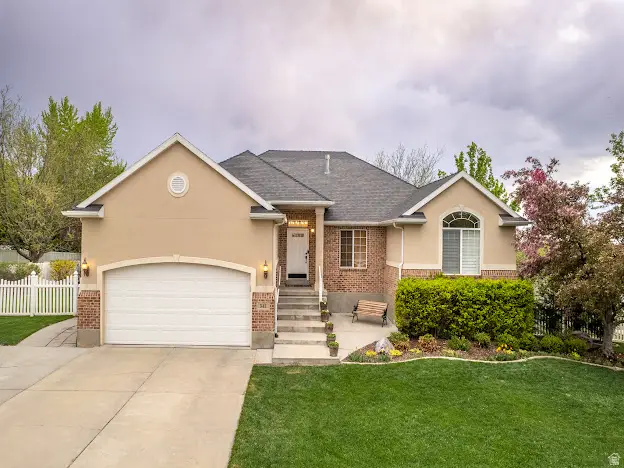 341 W 600 N, Lindon, UT 84042 - #1