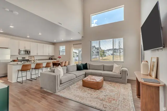 2017 N Red Yearling Dr #540, Saratoga Springs, UT 84045 - #1