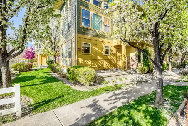 1114 N Shepard Creek Pkwy #10, Farmington, UT 84025 - #1