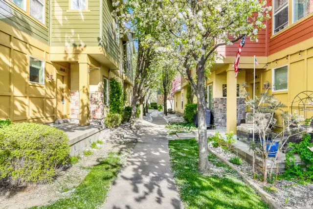 1114 N Shepard Creek Pkwy #10, Farmington, UT 84025 - #2