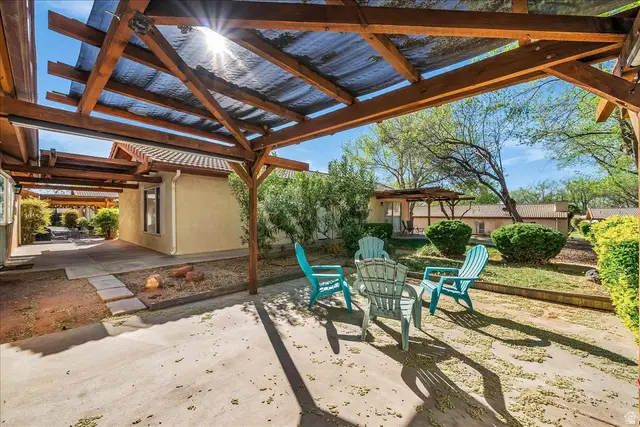 320 N Sunflower Dr #5, Saint George, UT 84790 - #2