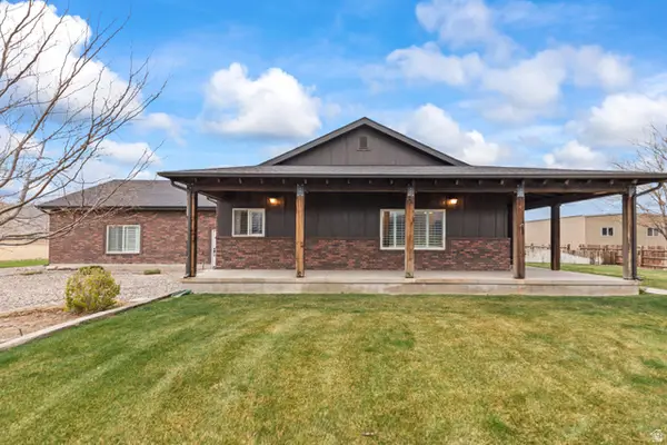 1165 E Austin Dr, Elsinore, UT 84724
