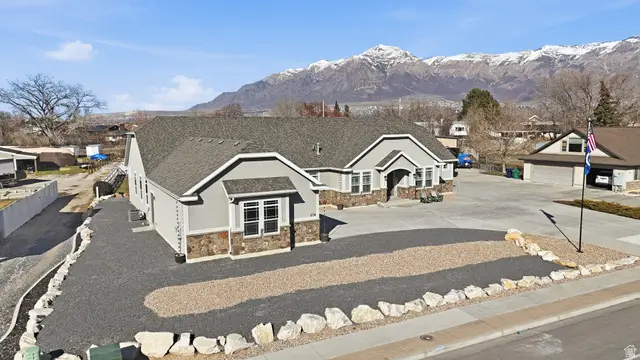 278 E Larsen Ln, Harrisville, UT 84404 - #3