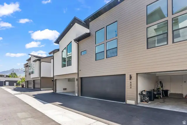 546 E 7215 S #12, Midvale, UT 84047 - #1