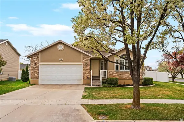 2249 W Craig Ln, Syracuse, UT 84075