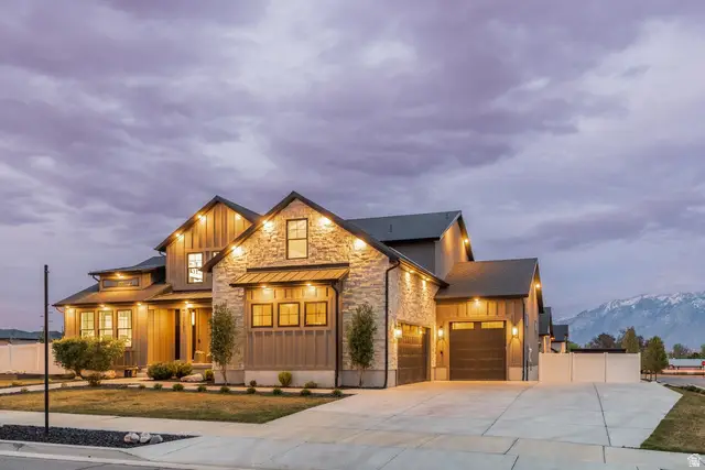 10581 S Verda Cir, South Jordan, UT 84095 - #2