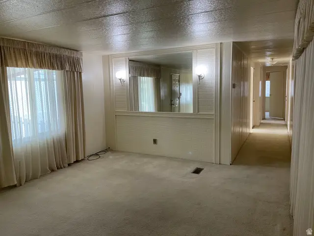 760 W Monte Bella Dr, Taylorsville, UT 84123 - #3