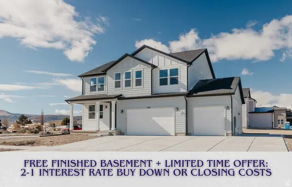 927 W Motor Vu Dr, Riverdale, UT 84405