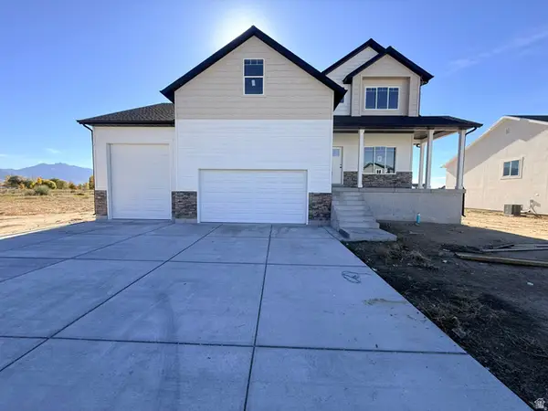 2405 W 3200 N, Farr West, UT 84404
