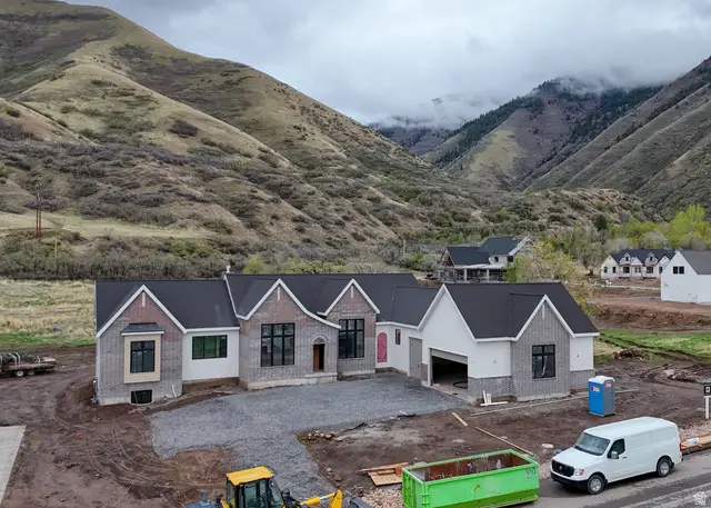 702 N 2000 E #305, Mapleton, UT 84664 - #1