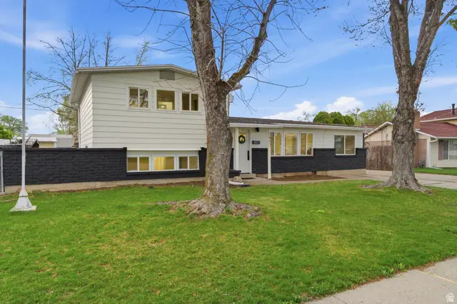 3857 S Hallmark Dr, West Valley City, UT 84119 - #2