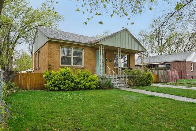 1379 S Utahna Dr W, Salt Lake City, UT 84104 - #3