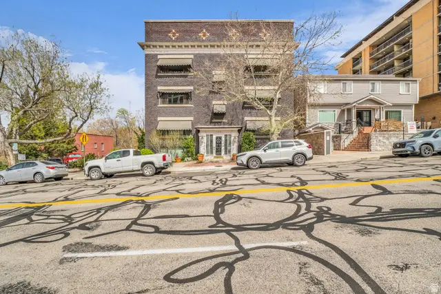 125 E 1st Ave N #303, Salt Lake City, UT 84103 - #1