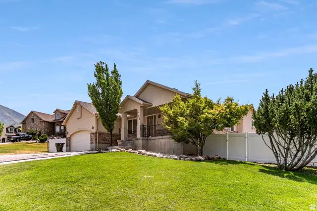 702 S Elk Meadow Loop, Tooele, UT 84074 - #3