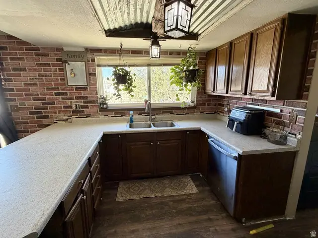 235 E 200 S, Castle Dale, UT 84513 - #2