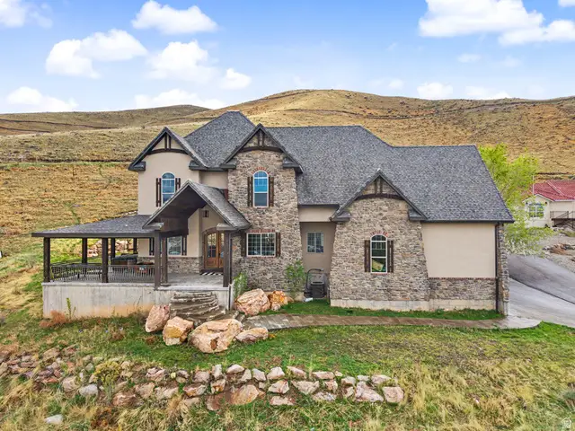 414 Meadows Dr, Tooele, UT 84074 - #1