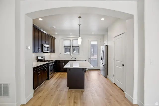 11271 S High Crest Ln, South Jordan, UT 84009 - #3