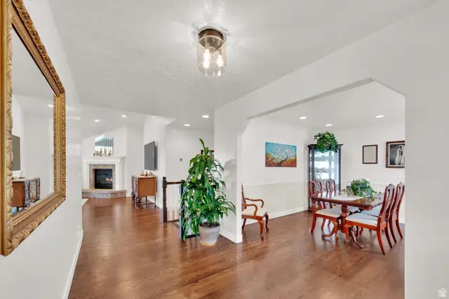 736 S Deer View Cir, Fruit Heights, UT 84037 - #3