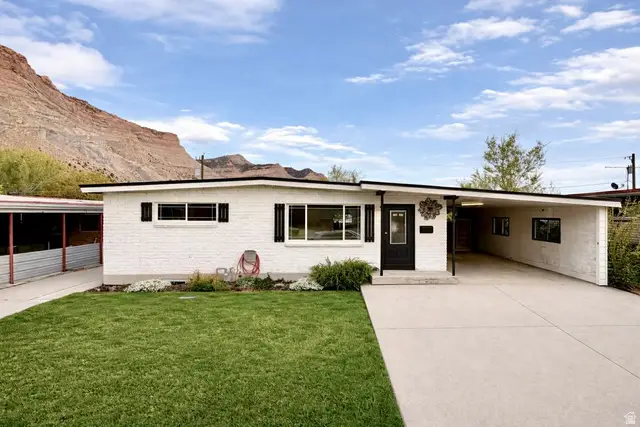 5 S 3rd Ave, Helper, UT 84526 - #1