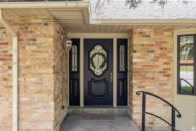 2612 E Antelope Dr, Layton, UT 84040 - #3