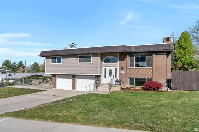 1025 E Grove Dr, Pleasant Grove, UT 84062 - #2