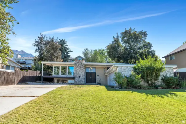 6557 S 2600 E, Cottonwood Heights, UT 84121 - #3