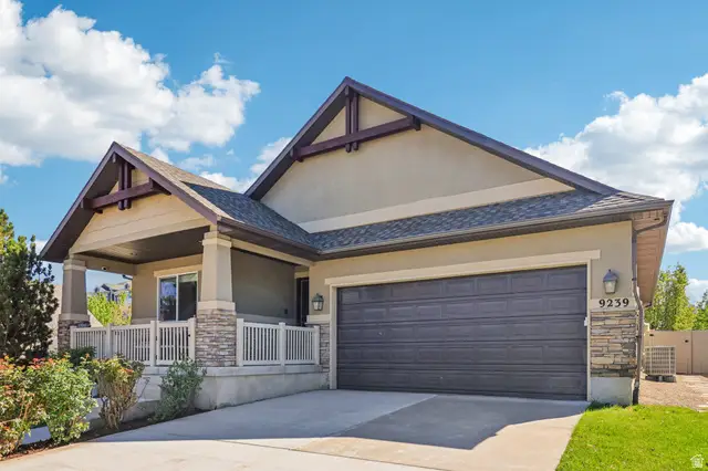 9239 S Brighton View Dr, Sandy, UT 84070 - #2
