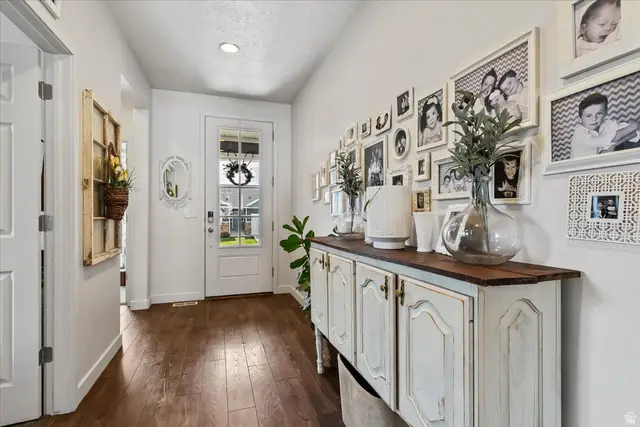 6498 W Haven Maple Dr, West Jordan, UT 84081 - #3