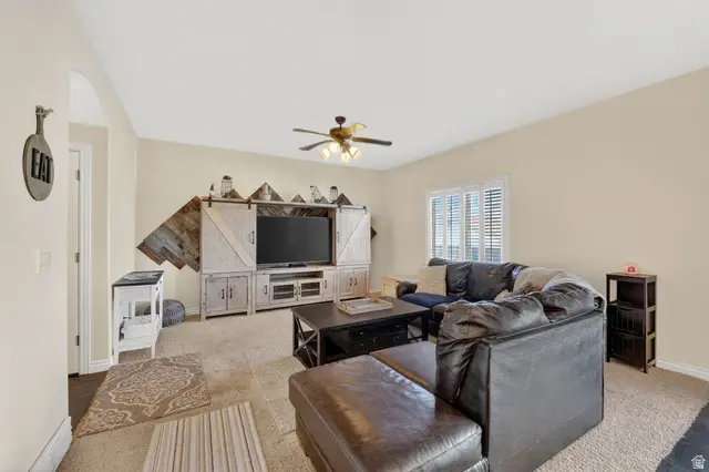 7218 S Viansa Ct, Midvale, UT 84047 - #2
