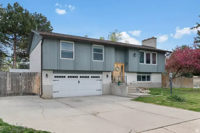 1758 E Abbedale Ln E, Sandy, UT 84092 - #1