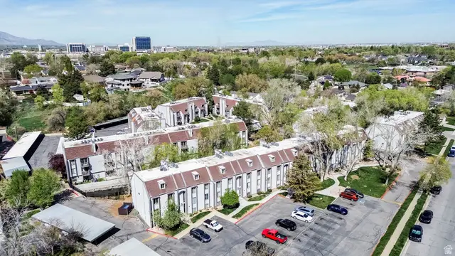 456 E Creekside Cir #C, Murray, UT 84107 - #2