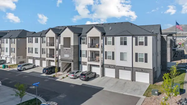 1997 N 3410 W #T302, Lehi, UT 84043