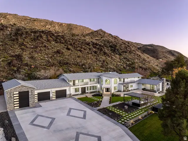 476 E Spring Dr, Toquerville, UT 84774 - #1