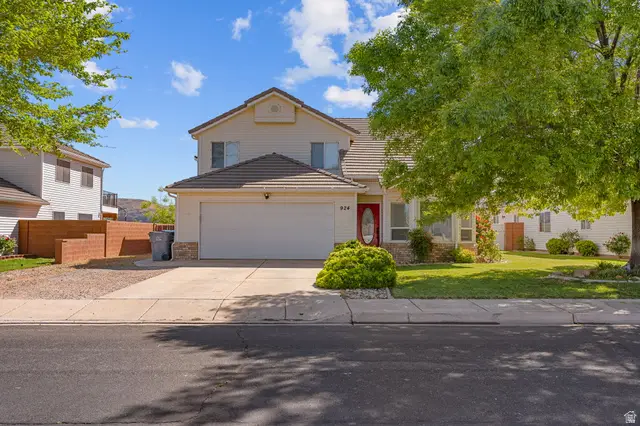 924 N 100 W, Hurricane, UT 84737 - #1