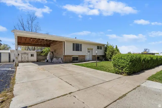 3908 S Lorna Dr, West Valley City, UT 84120 - #2