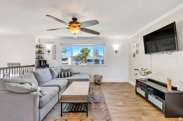 634 E Pico St, Sandy, UT 84070 - #2