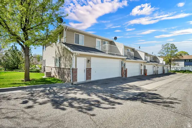 3117 S Van Buren Ave E, Ogden, UT 84403 - #3
