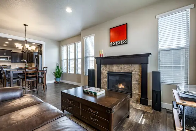 1977 E Redshoulder Dr N, Layton, UT 84040 - #2