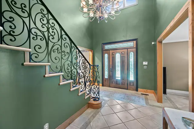 5757 S Holladay Blvd E, Holladay, UT 84121 - #3