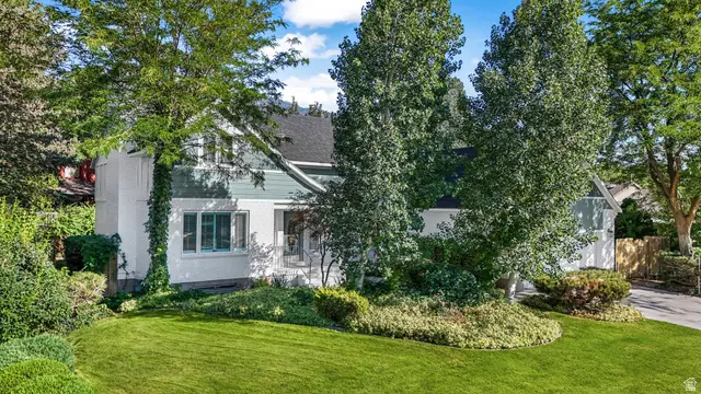 8965 S Quail Run Dr E, Sandy, UT 84093 - #3