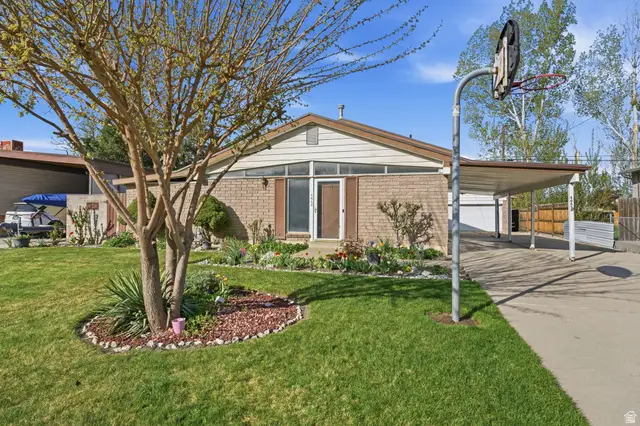 4668 S Green Valley Dr, Millcreek, UT 84107 - #1